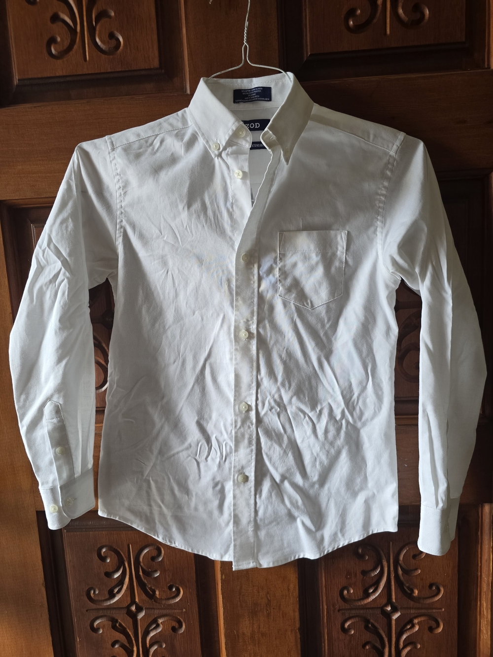 Izod White Button-Down Dress Shirt - Classic Oxford